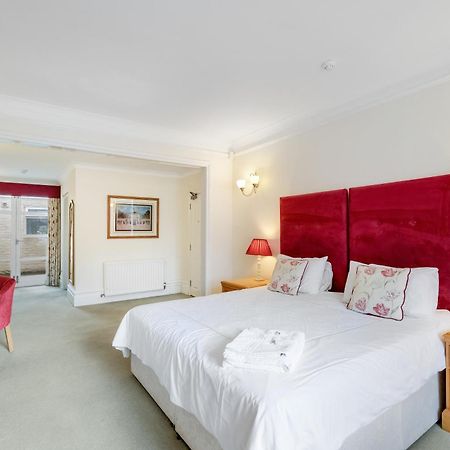 Charles House - Windsor Castle Hotel Ngoại thất bức ảnh
