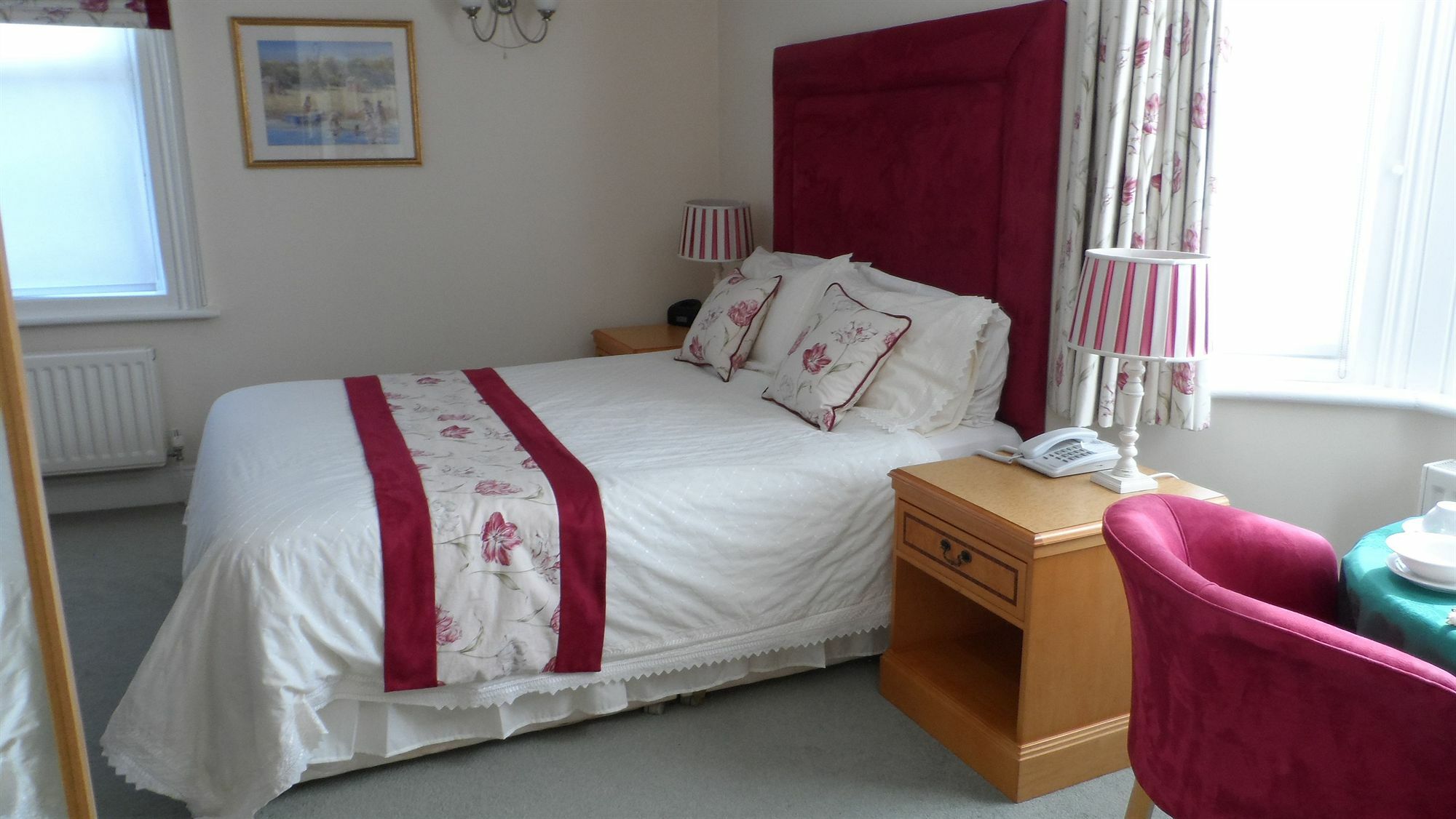Charles House - Windsor Castle Hotel Ngoại thất bức ảnh
